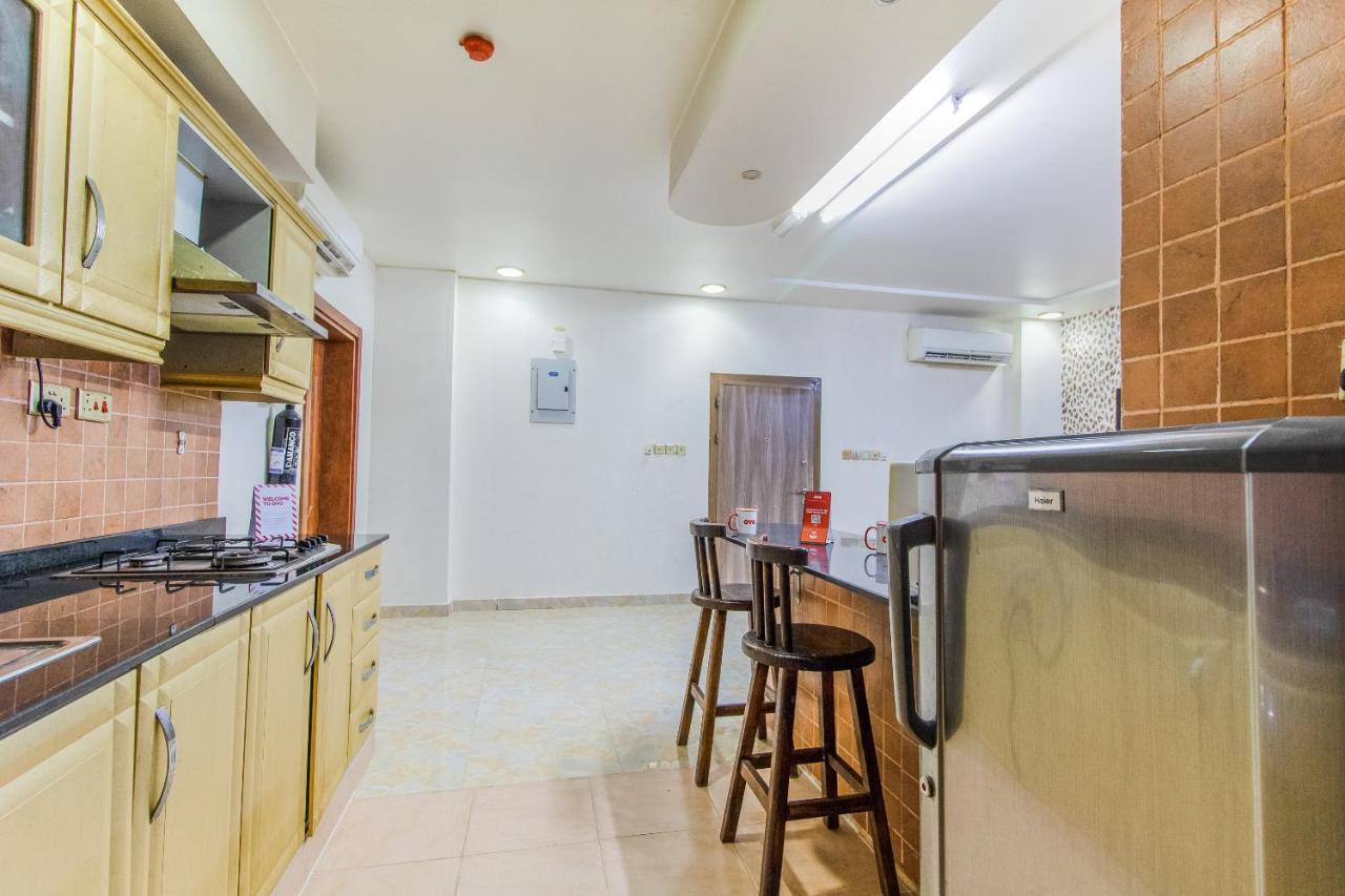 Oyo 109 Al Thabit Modern Hotel Apartment Ḩayl Āl ‘Umayr Eksteriør billede