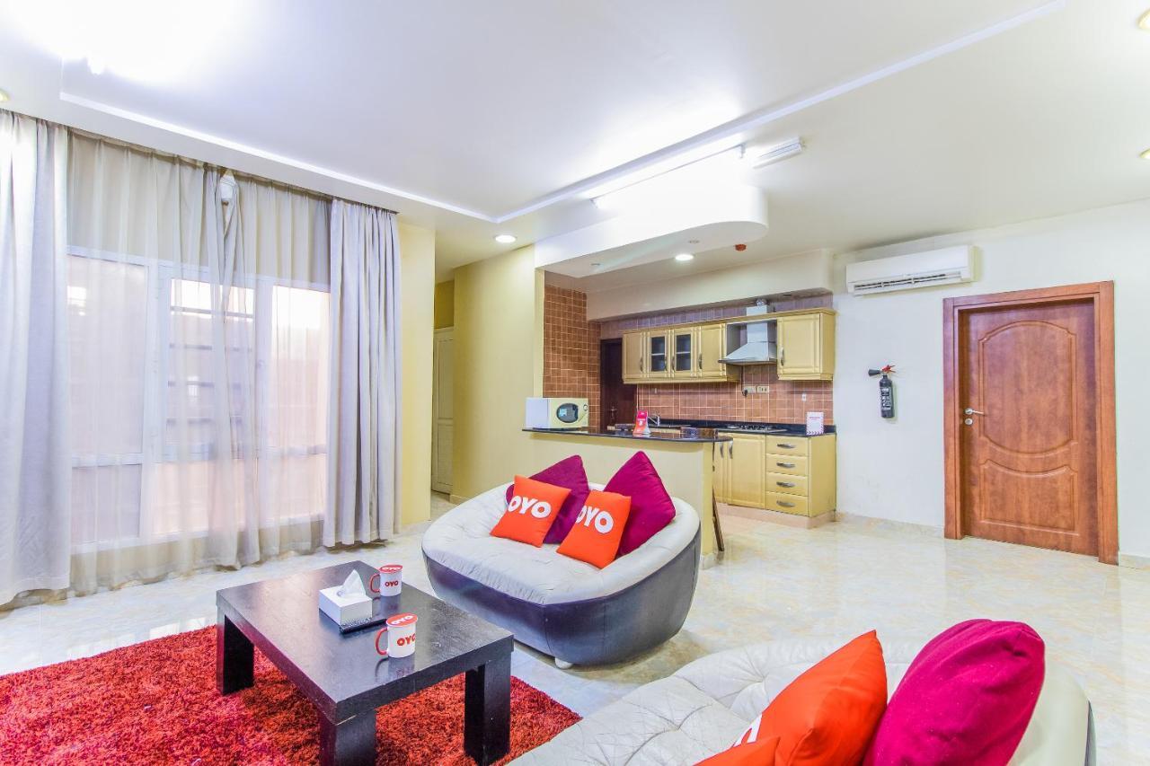 Oyo 109 Al Thabit Modern Hotel Apartment Ḩayl Āl ‘Umayr Eksteriør billede
