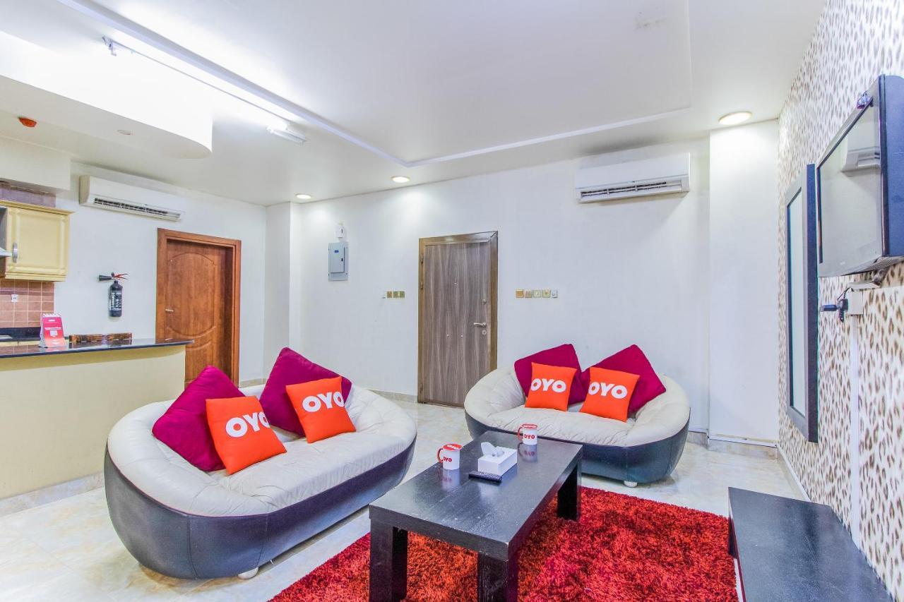 Oyo 109 Al Thabit Modern Hotel Apartment Ḩayl Āl ‘Umayr Eksteriør billede