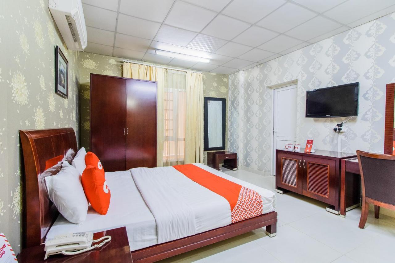 Oyo 109 Al Thabit Modern Hotel Apartment Ḩayl Āl ‘Umayr Eksteriør billede